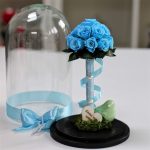 Nagy méretű búrába zárt Örök Rózsa kompozíció / Forever Rose - Világoskék