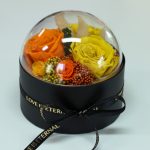 Akryl kupolába zárt Örök Rózsa / Forever Rose kompozíció  - Sárga