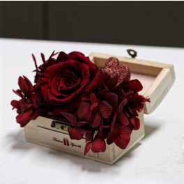 Örök Rózsa/ Forever Rose fa díszdobozban - Vörös