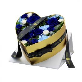 15 szálas örök rózsa meglepetés box kompozíció - kék